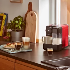 Tchibo Cafissimo Milk Kaffeemaschine Kapselmaschine Inkl. 30 Kapseln Für Caffè Crema, Espresso, Kaffee Und Milchspezialitäten, Rot 13 Tchibo Cafissimo Milk Kaffeemaschine Kapselmaschine Inkl. 30 Kapseln Für Caffè Crema, Espresso, Kaffee Und Milchspezialitäten, Rot -Küchenkochgeschirr Geschäft 0ab6ba70609adefa4566536c2dc03766
