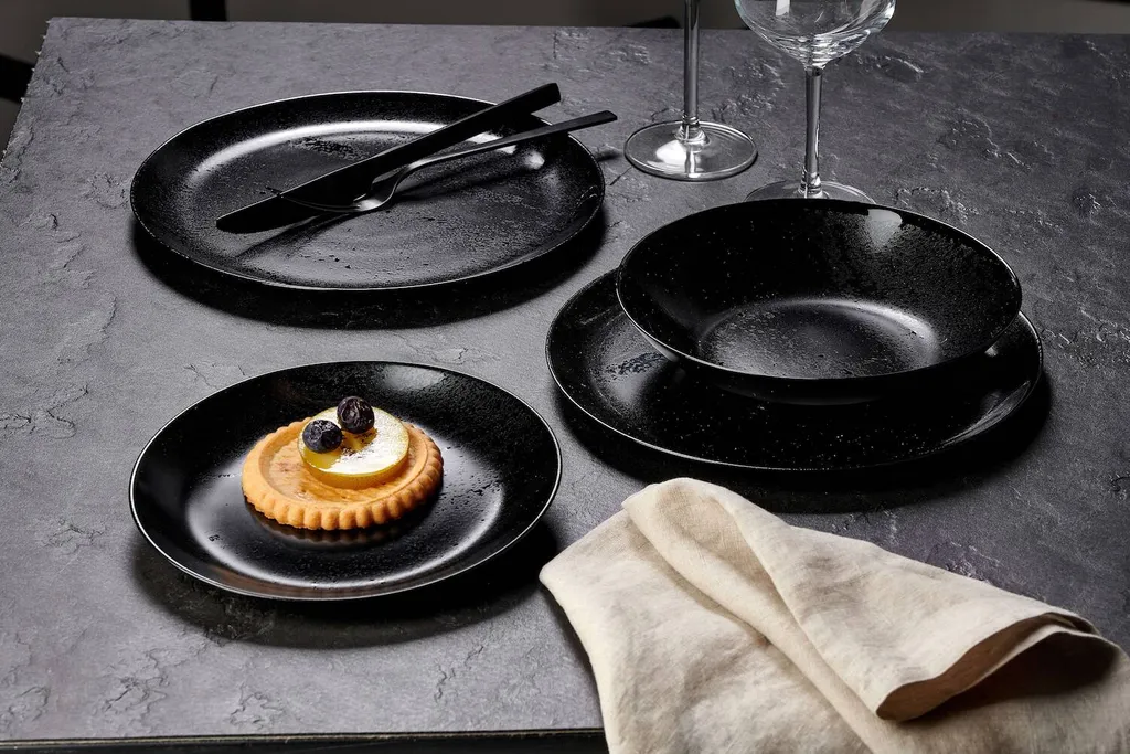 Luminarc Tafelservice 12 Tlg. Diana Schwarz 1 Luminarc Tafelservice 12 Tlg. Diana Schwarz